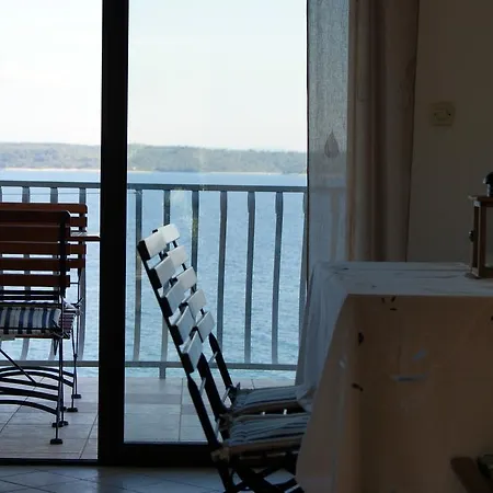 Appartement Braco Caratan